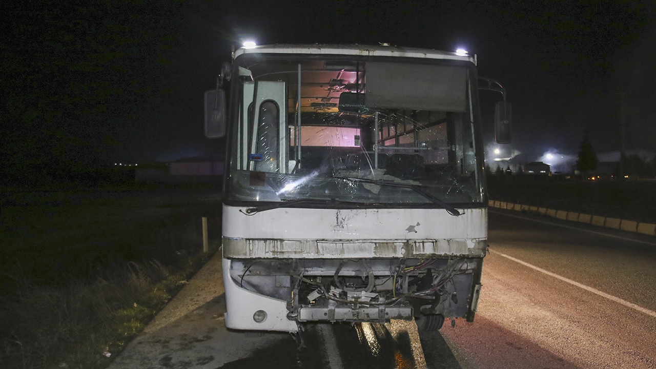 Isci Servisi Cezaevi Trafik Kaza Usakolay 2
