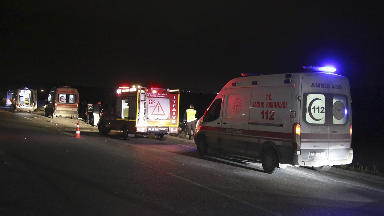 Isci Servisi Cezaevi Trafik Kaza Usakolay 3