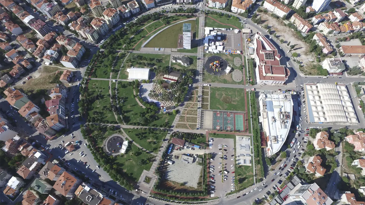 usak-sehir-gorunumu-usakolay-1