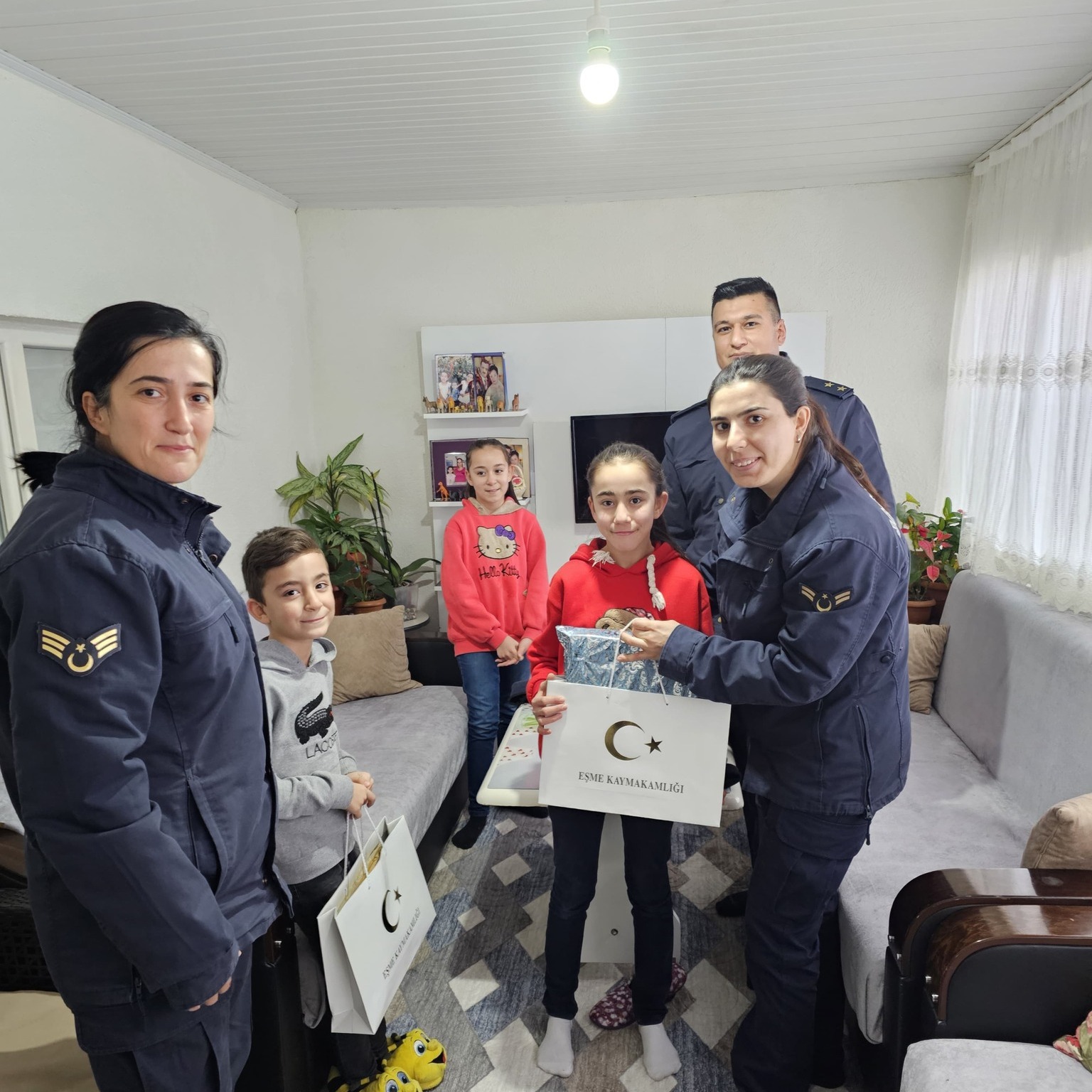 Jandarma Esme Mektup Ziyaret 3