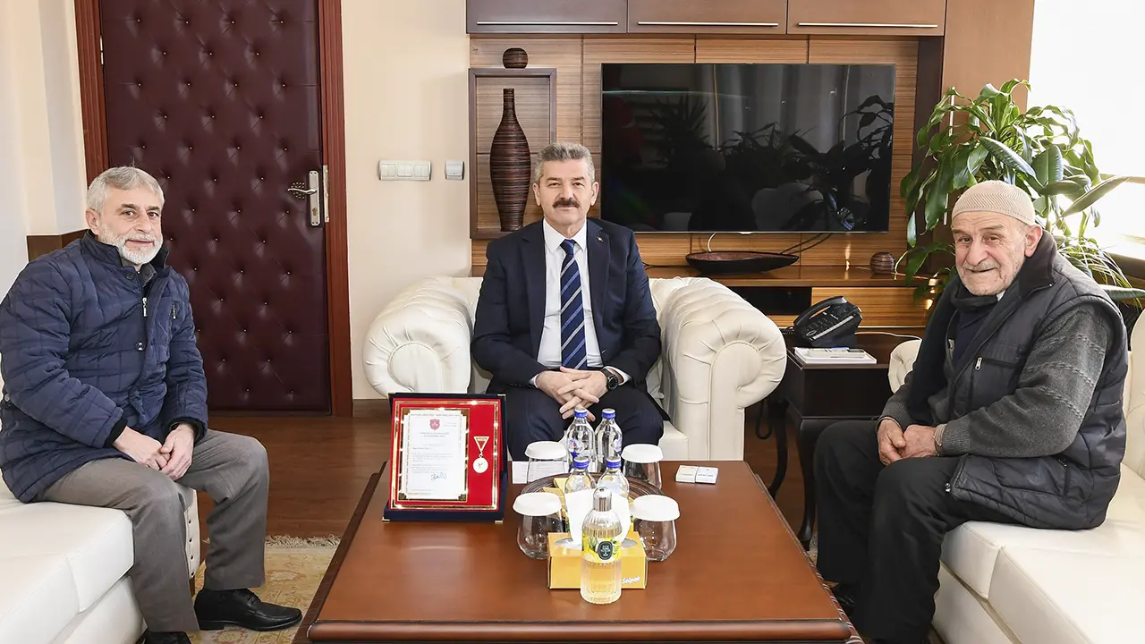 Halim Unlu Tsk Bagis Usakolay 2
