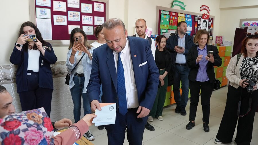 Özkan Yalım Oy Kullanma 3