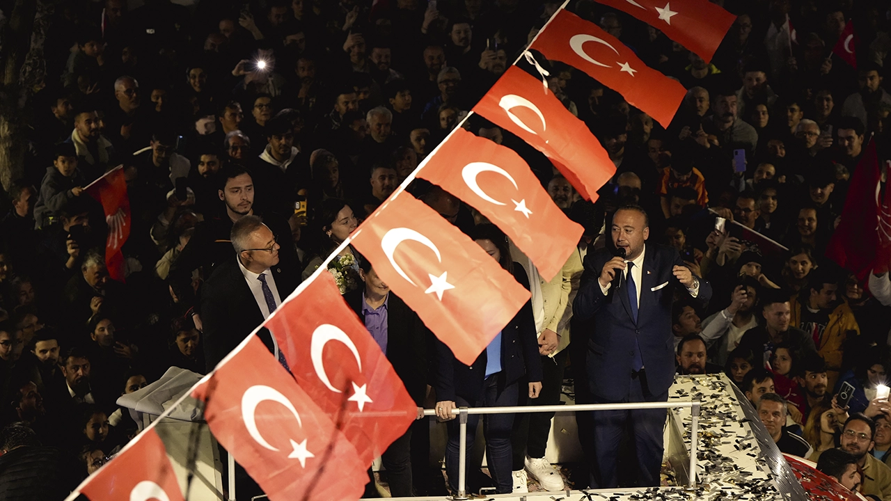 Özkan Yalım Uşak Belediye Başkanı 6