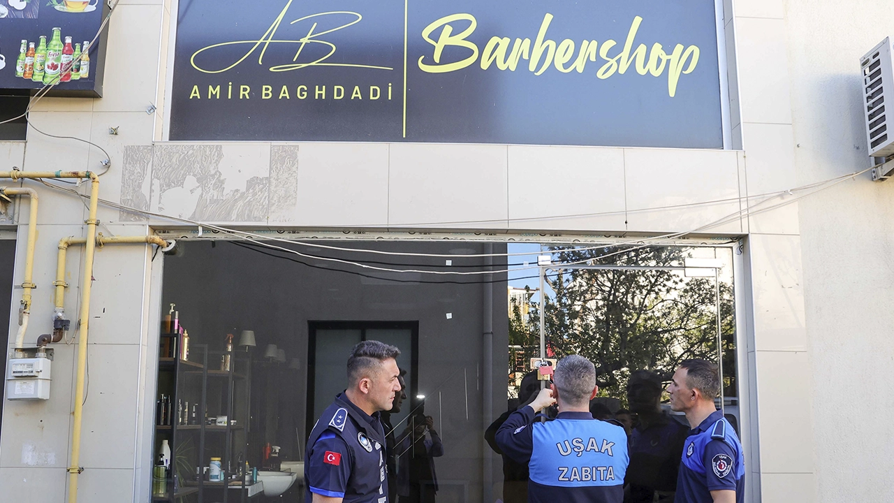 Ozkan Yalim Yabancı Uyruklu Isyeri Muhurletti 4