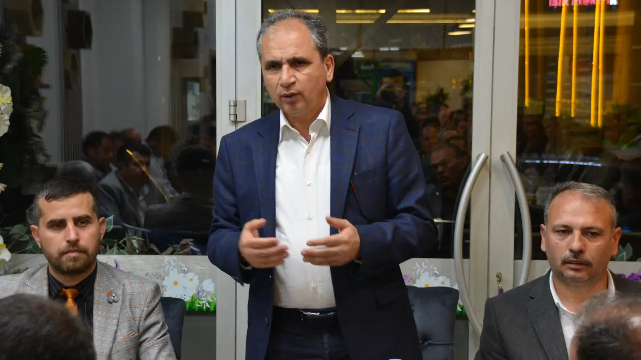 Günes Banaz