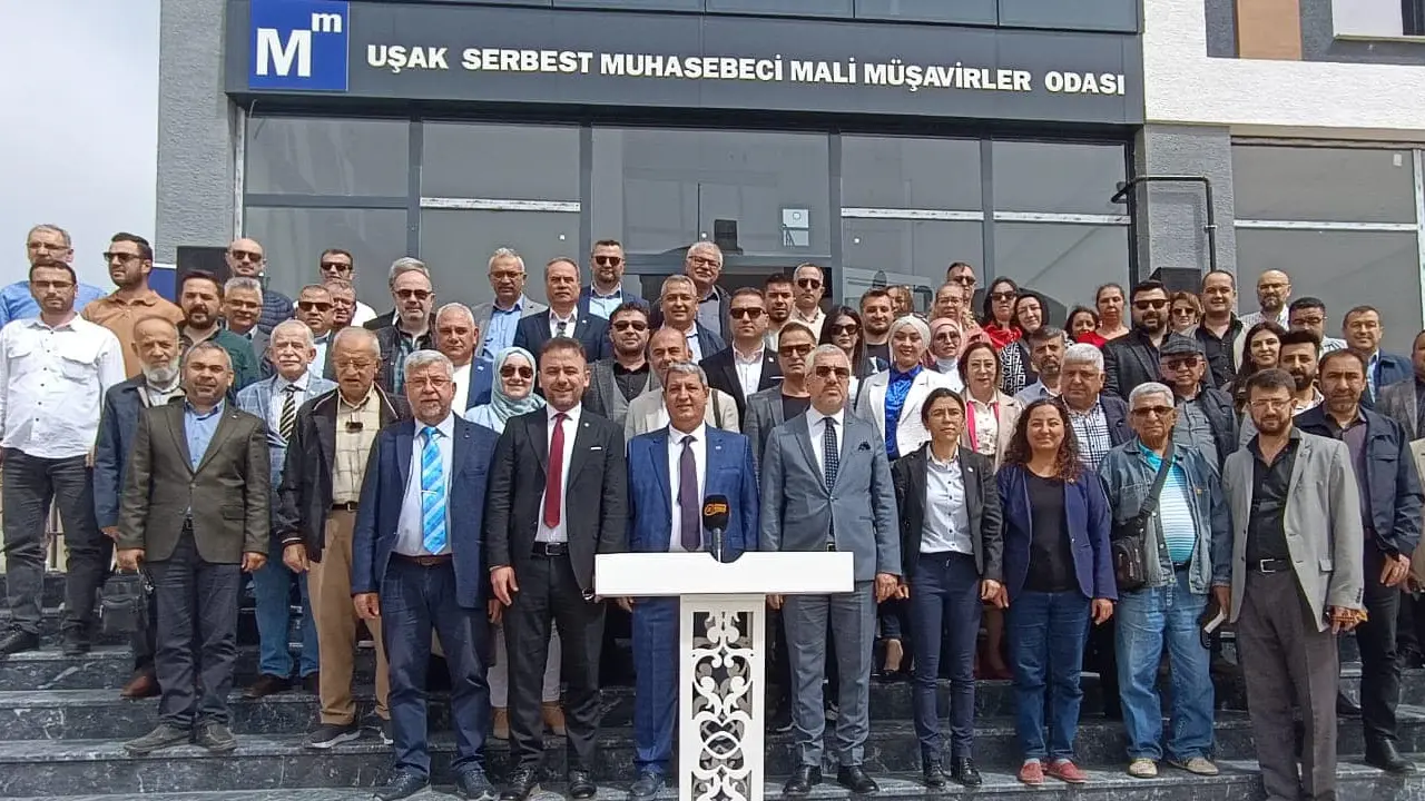 Muasebeci Isyan Usak