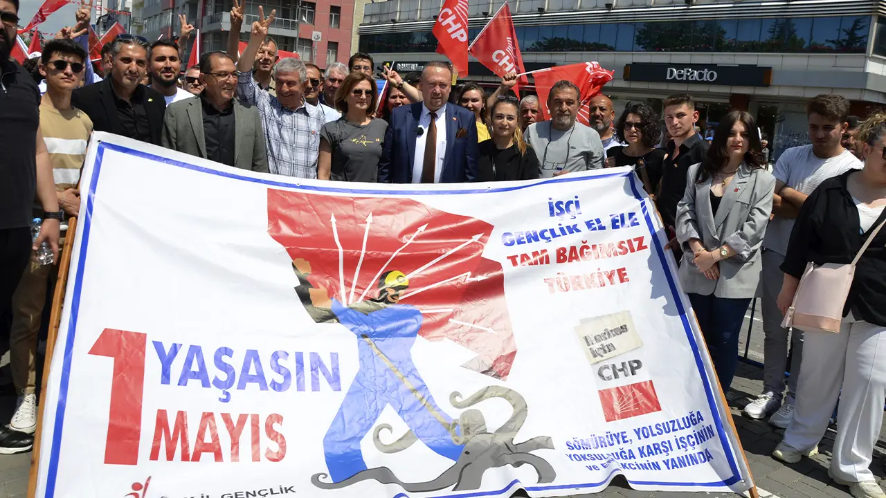 1 Mayıs Ali Karaoba Skandal Usak 2