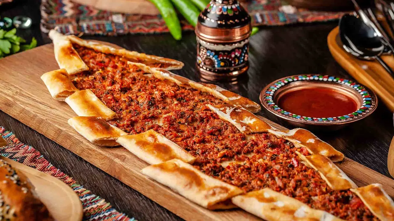 Pide Kıymalı