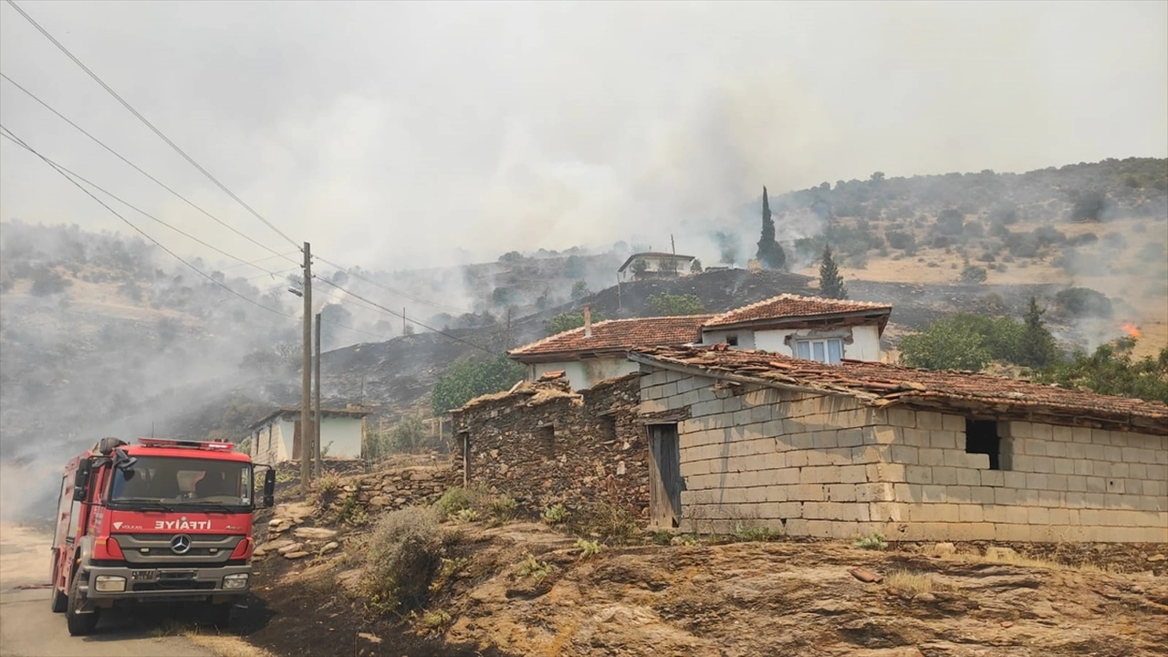 Manisa Uşak Yangın 2