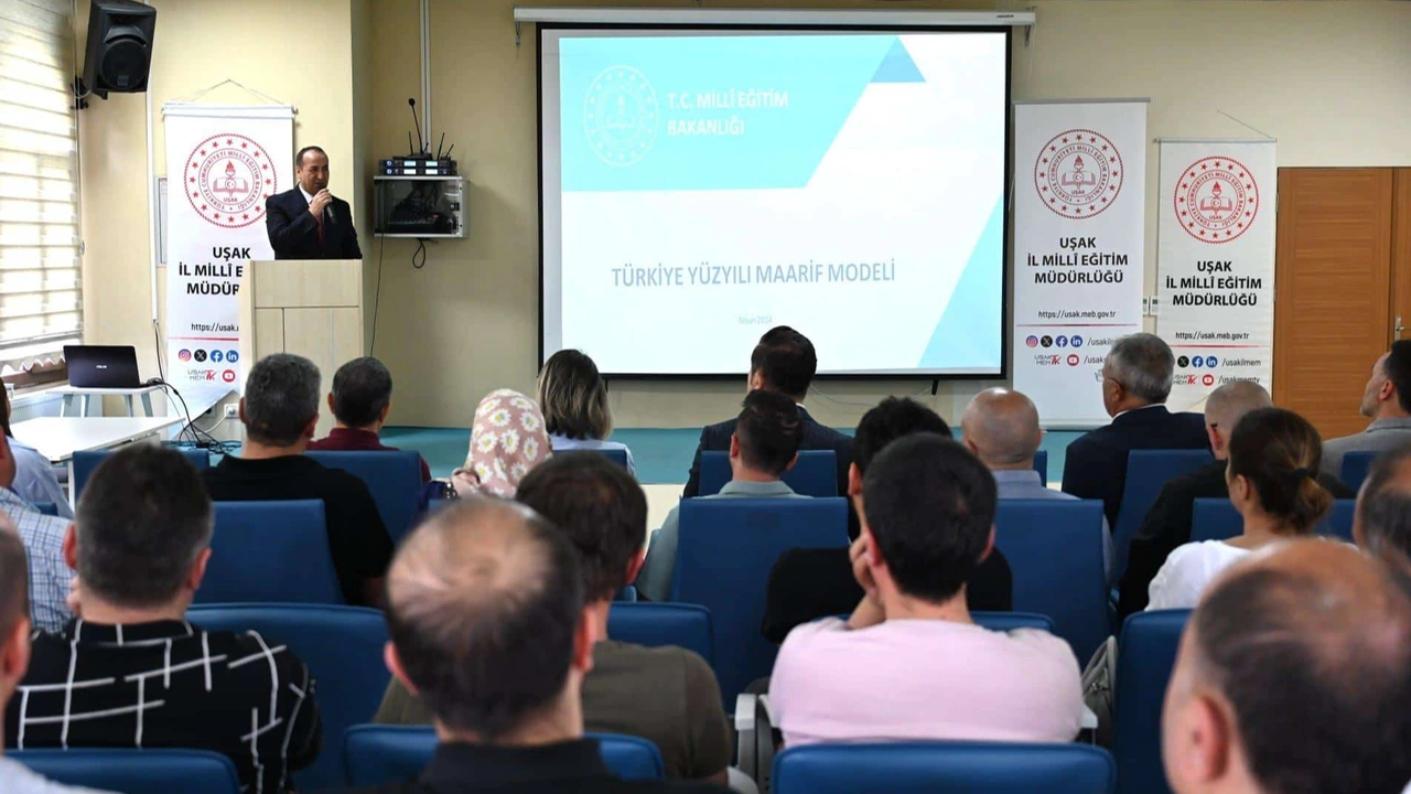 Fizik Ogretmeni Uşak Bilgilendirme Toplantısı 1