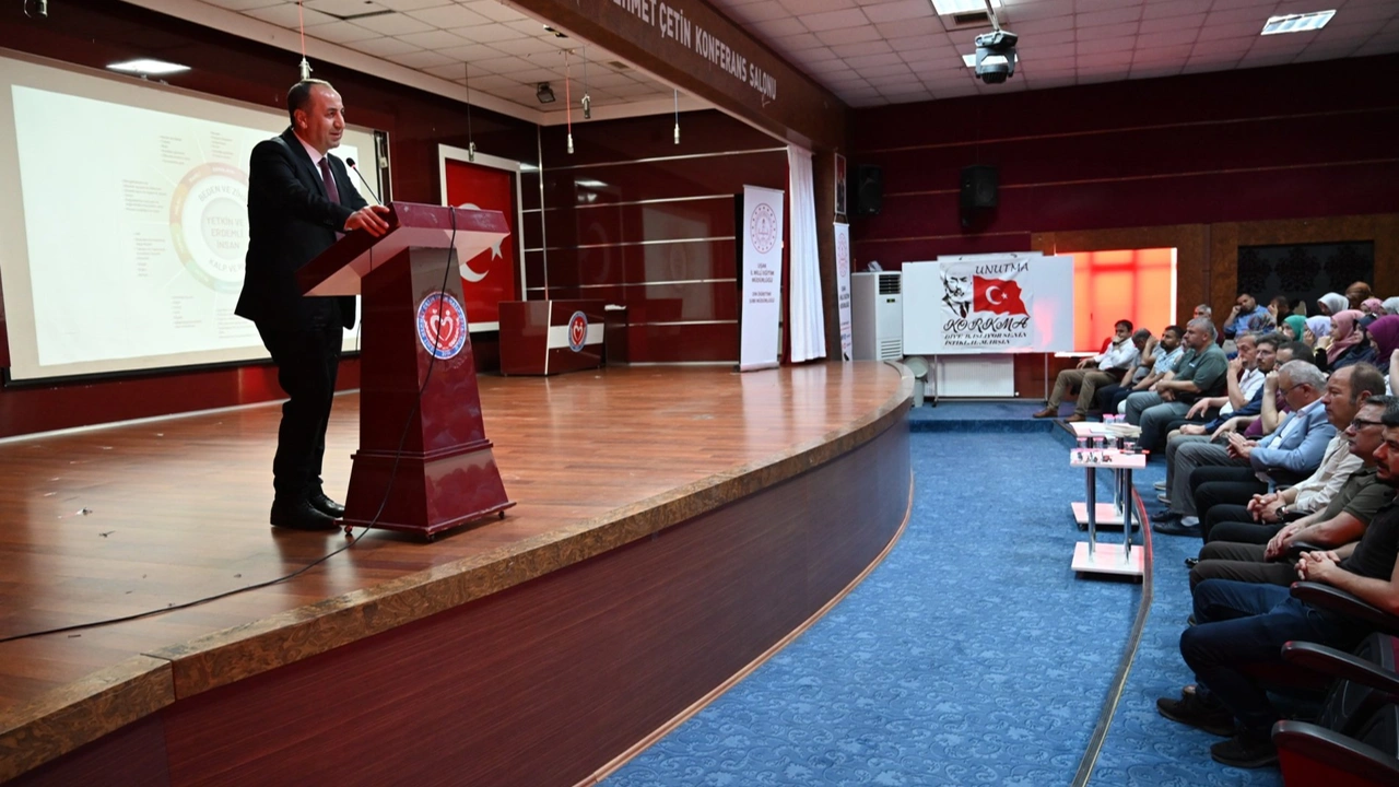 Uşak’ta Din Kültürü Öğretmenlerine Maarif Modeli Tanıtıldı 1