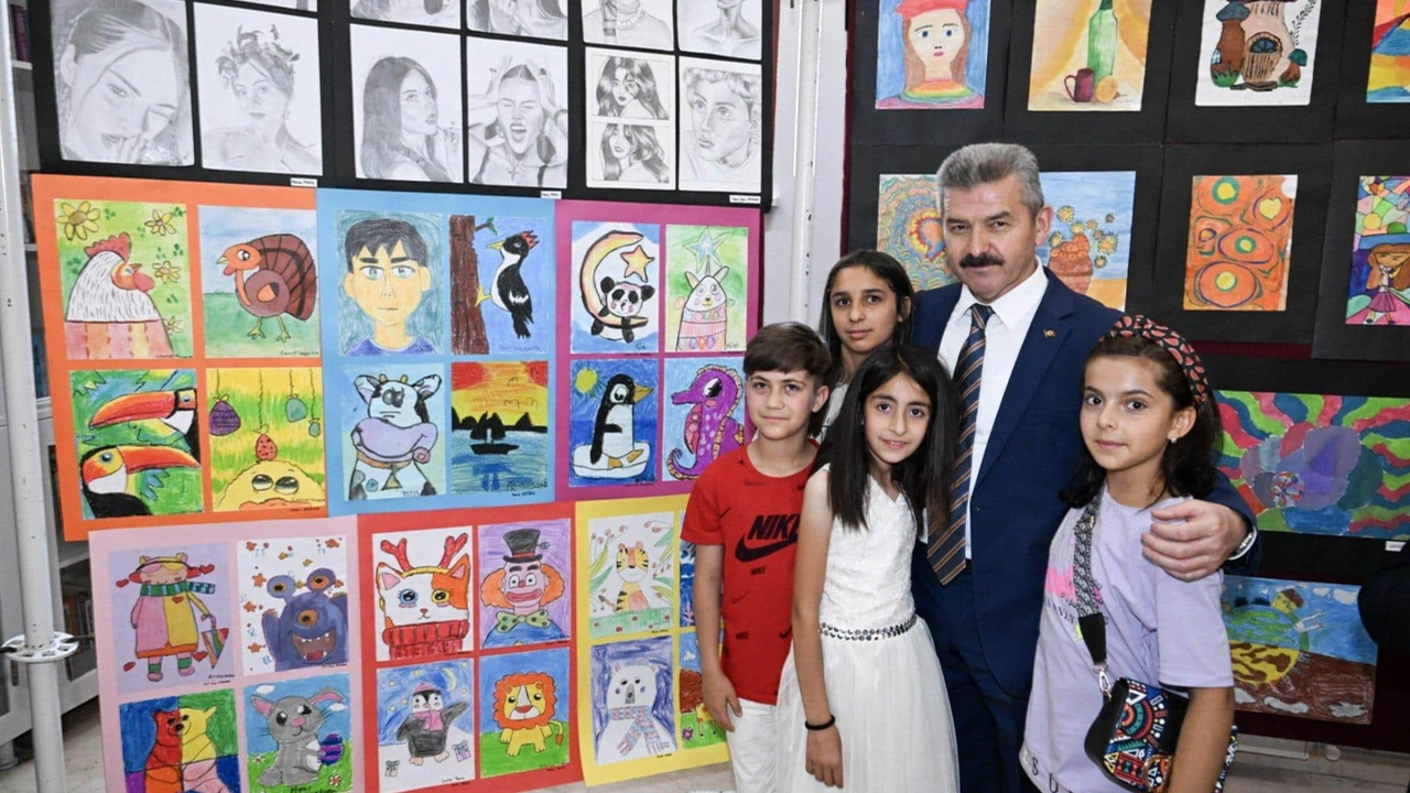 Hayat Boyu Öğrendiklerini Sergiye Yansıttılar 5