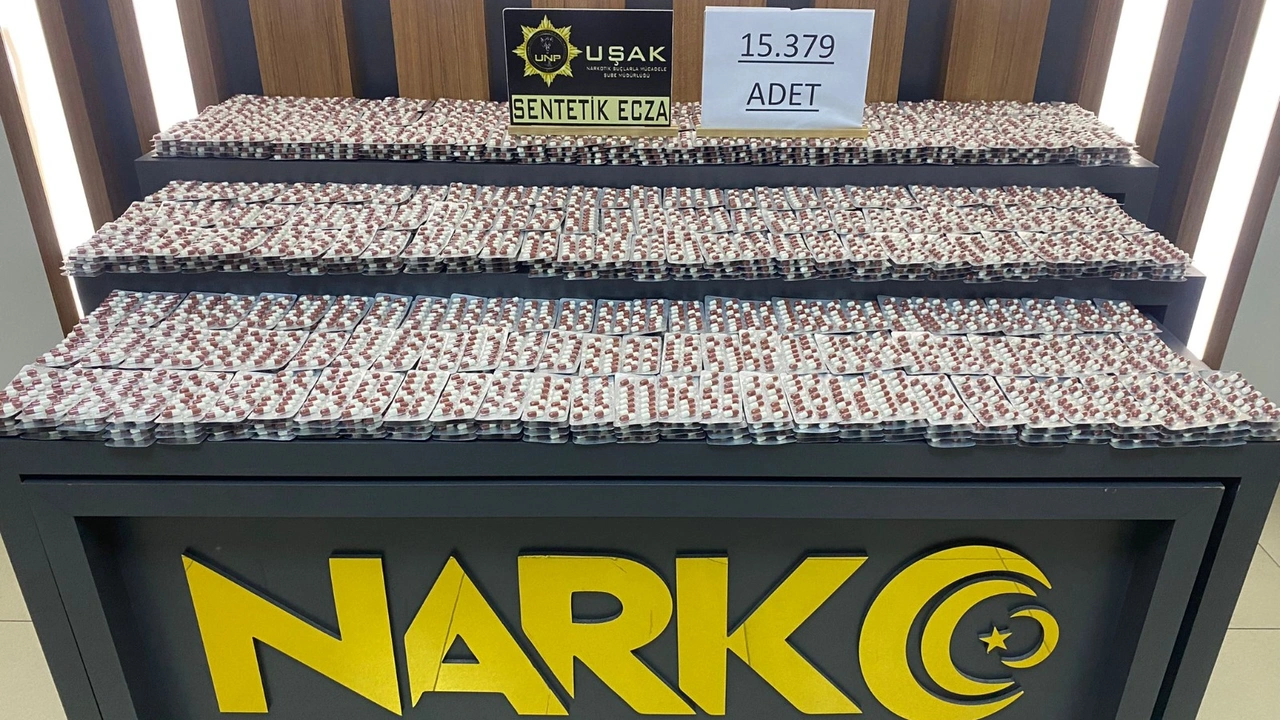 Uşak Ta Uyuşturucu Operasyonu 15.379 Sentetik Ecza Ele Geçirildi 5
