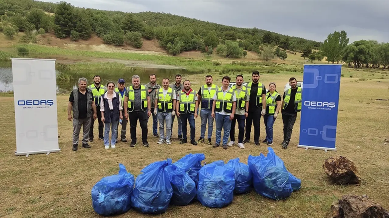 Oedaş, Karaağaç Göleti’nde Çevre Temizliği Yaptı 3