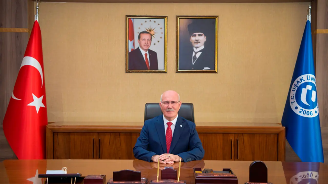 usak-universitesi-rektoru-ekrem-savas-usakolay