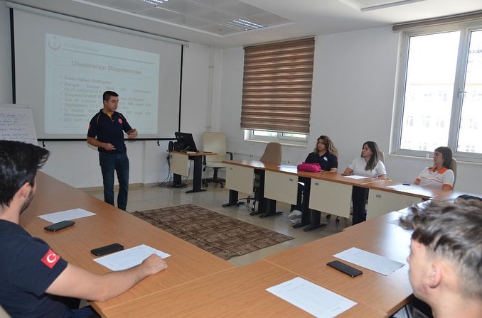 Uşak Sağlık Müdürlüğü Yaz Eğitimleri Devam Ediyor 2