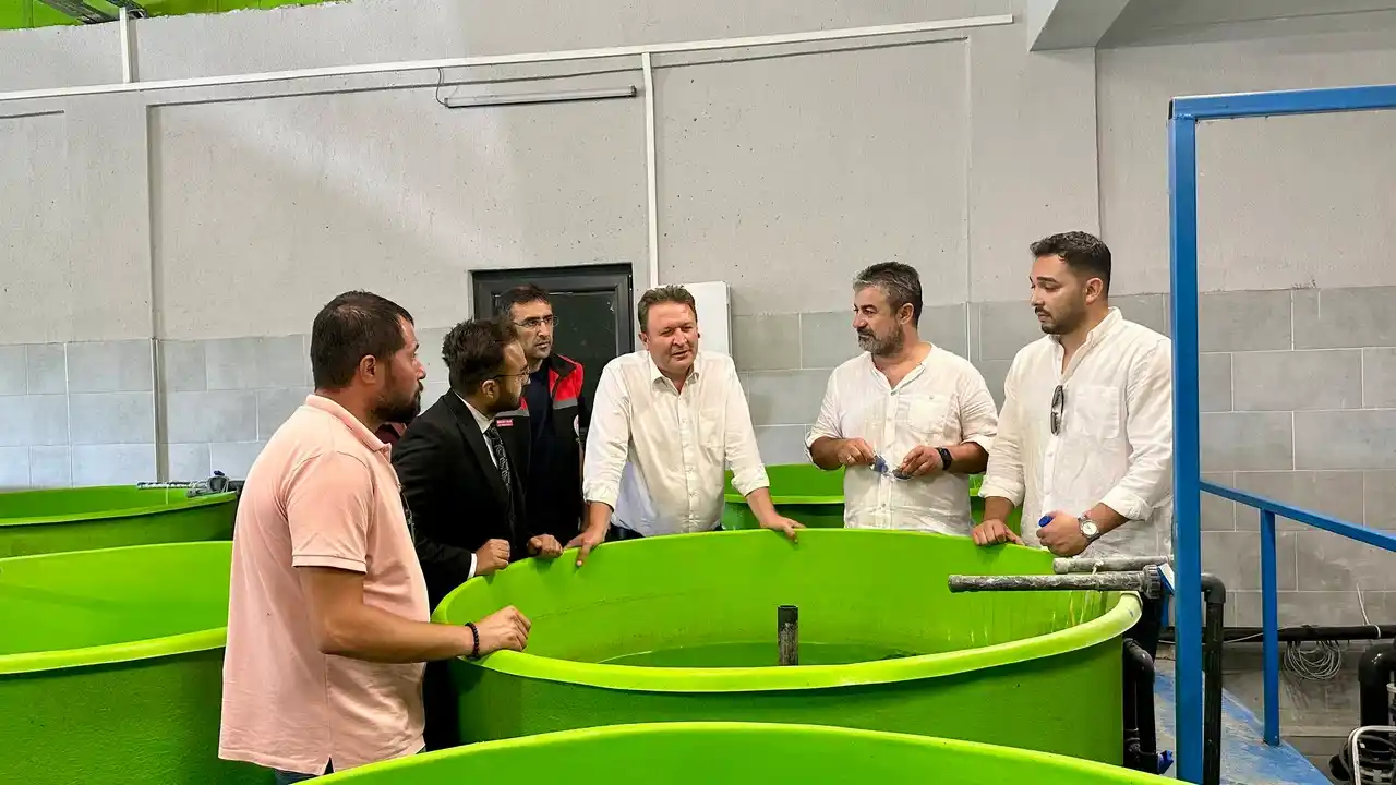 Uşak’ta Yaşanan Orman Yangınlarının İmdadına Balık Çiftlikleri Yetişti 1 1