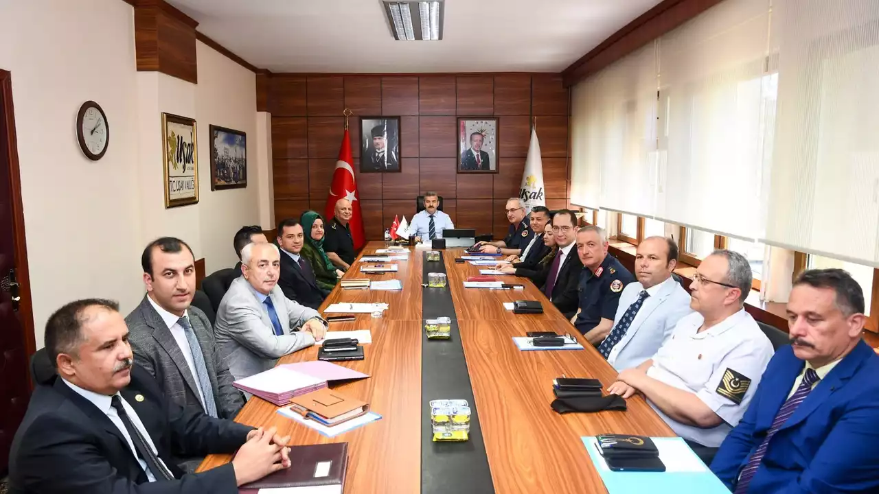 Uşak Koordinasyon Kurulunda Mülteci, Yangın Ve Asayiş Konuşuldu 1 Min