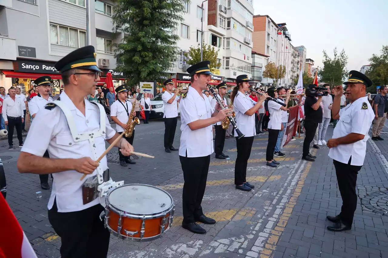 Zafer Bayrami 20243 Min
