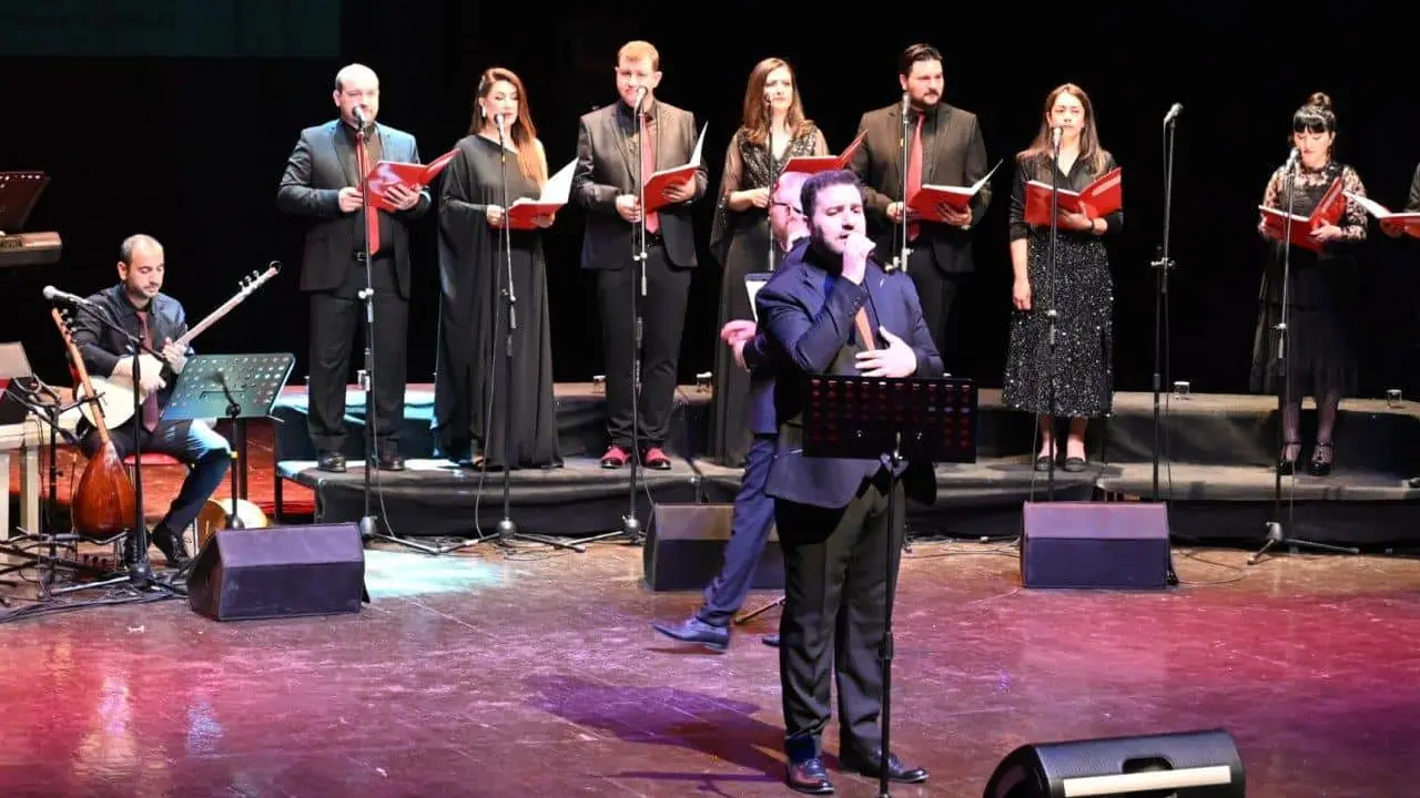 Konser Aşık