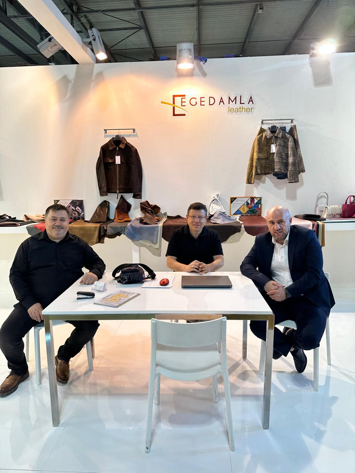 Usak Deri Milano