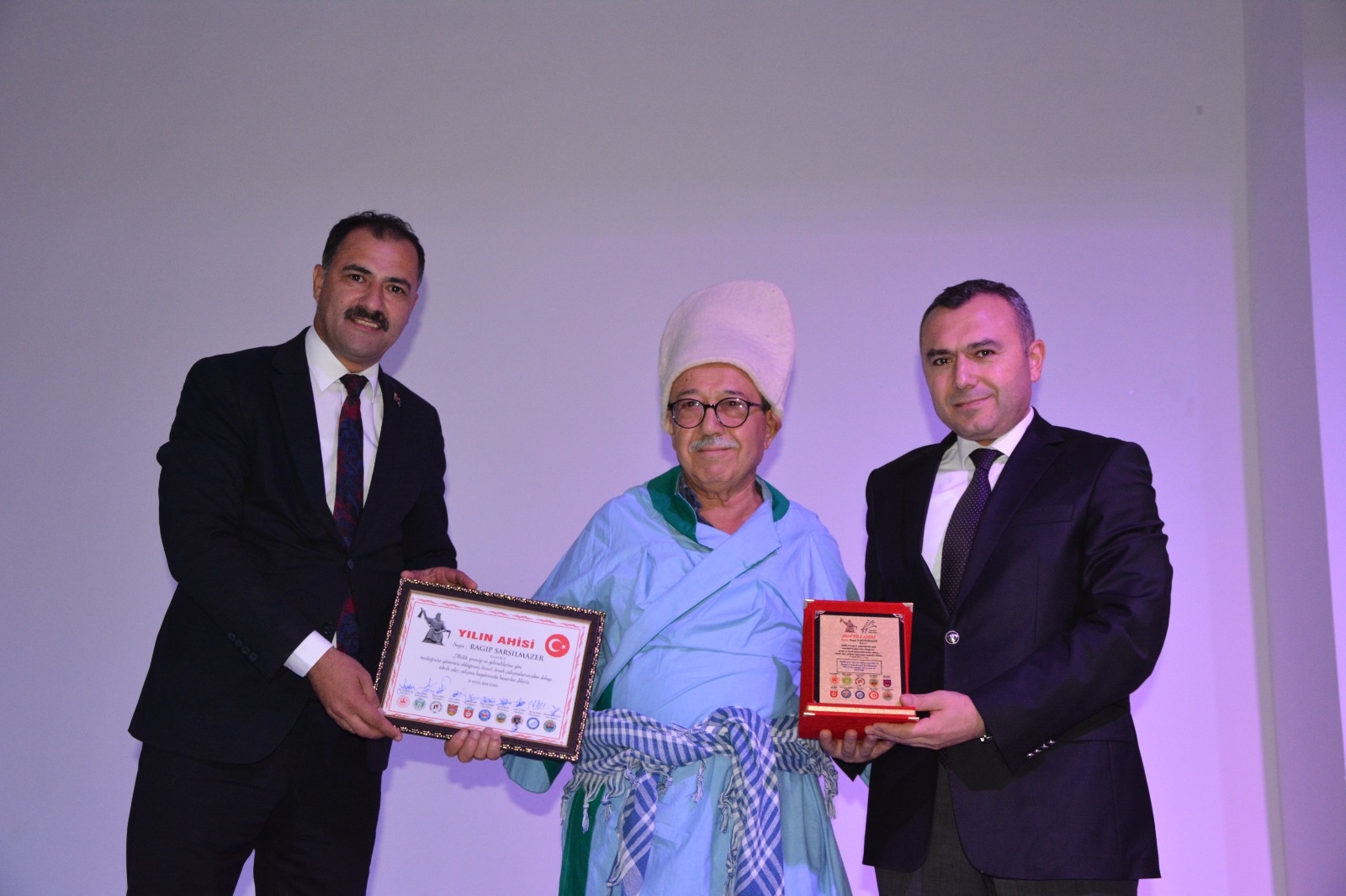 Demirci Ahi Ragip Manisa