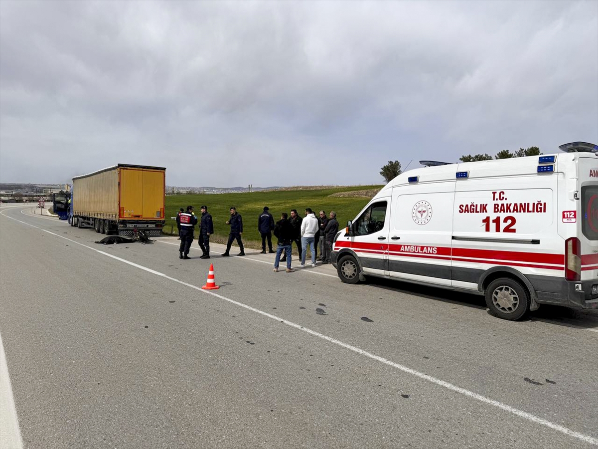 Mehmet Zeybek Motorsiklet Trafik Kazası Ölü Uşak 2