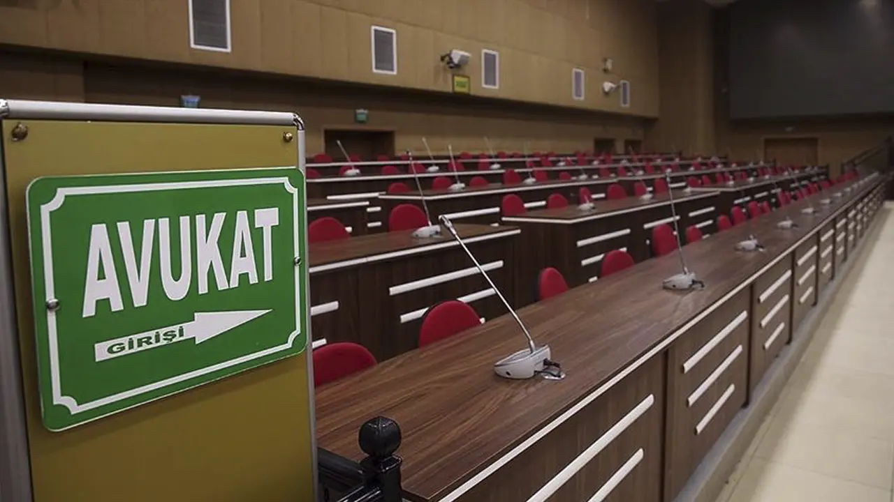 avukat-mahkeme-usakolay