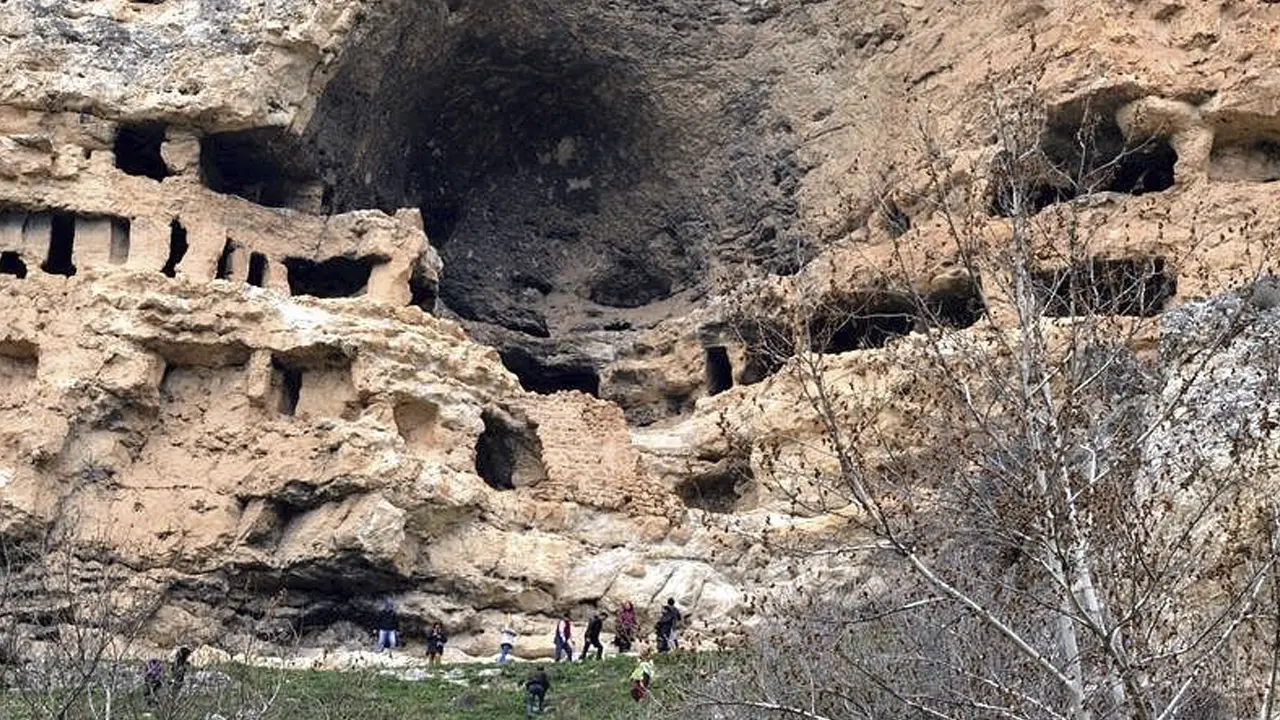 pepuza-antik-kenti-usakolay-1