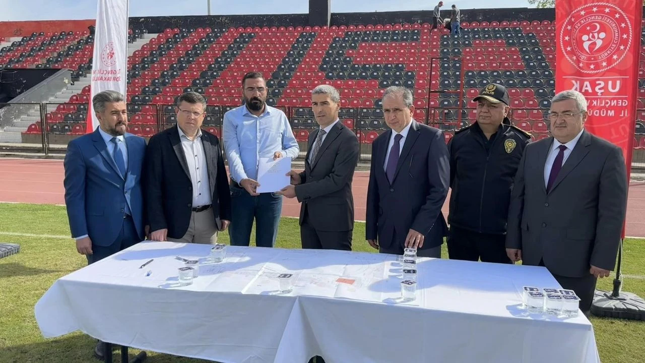 Usak Stadyum Onarim