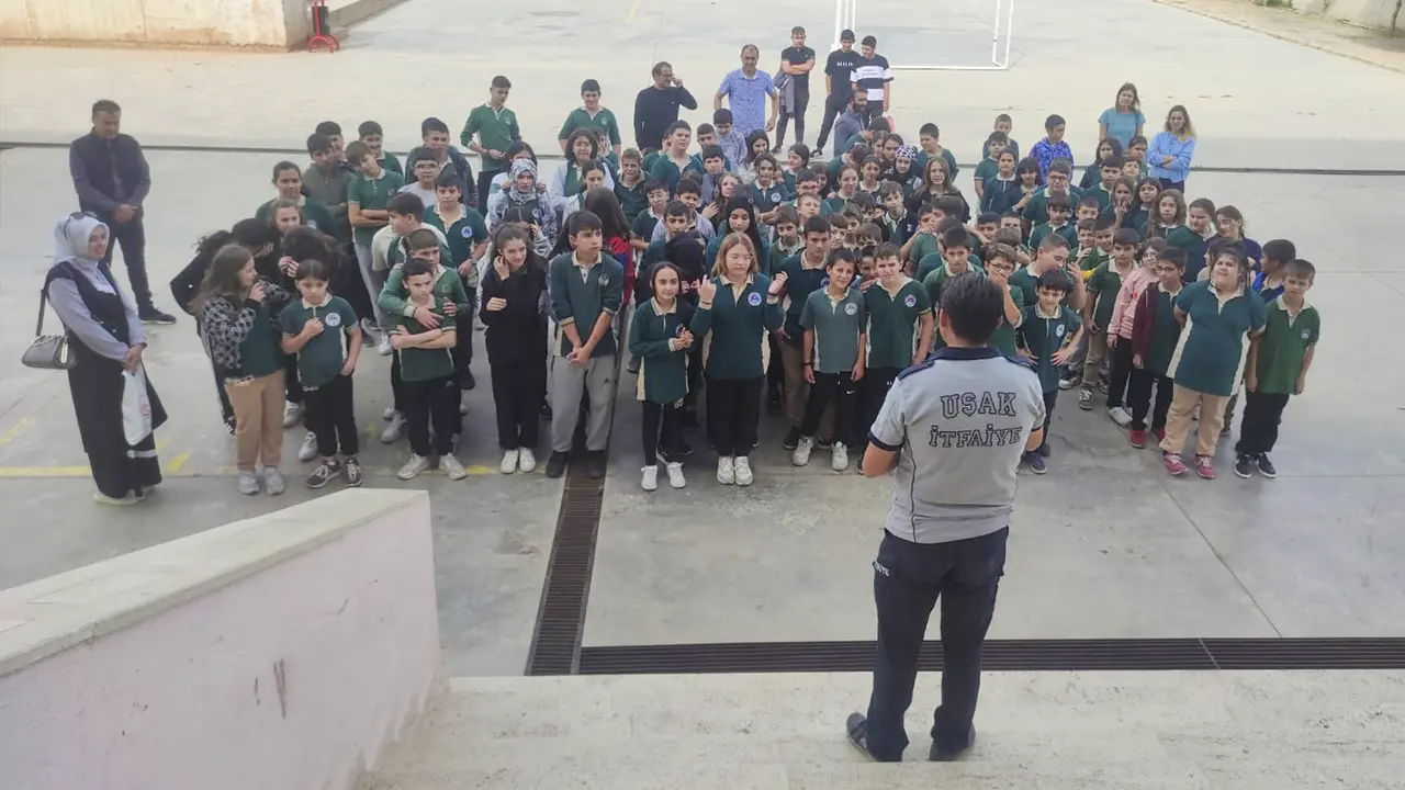Uşak Belediyesi Okul Afet Eğitimi 4