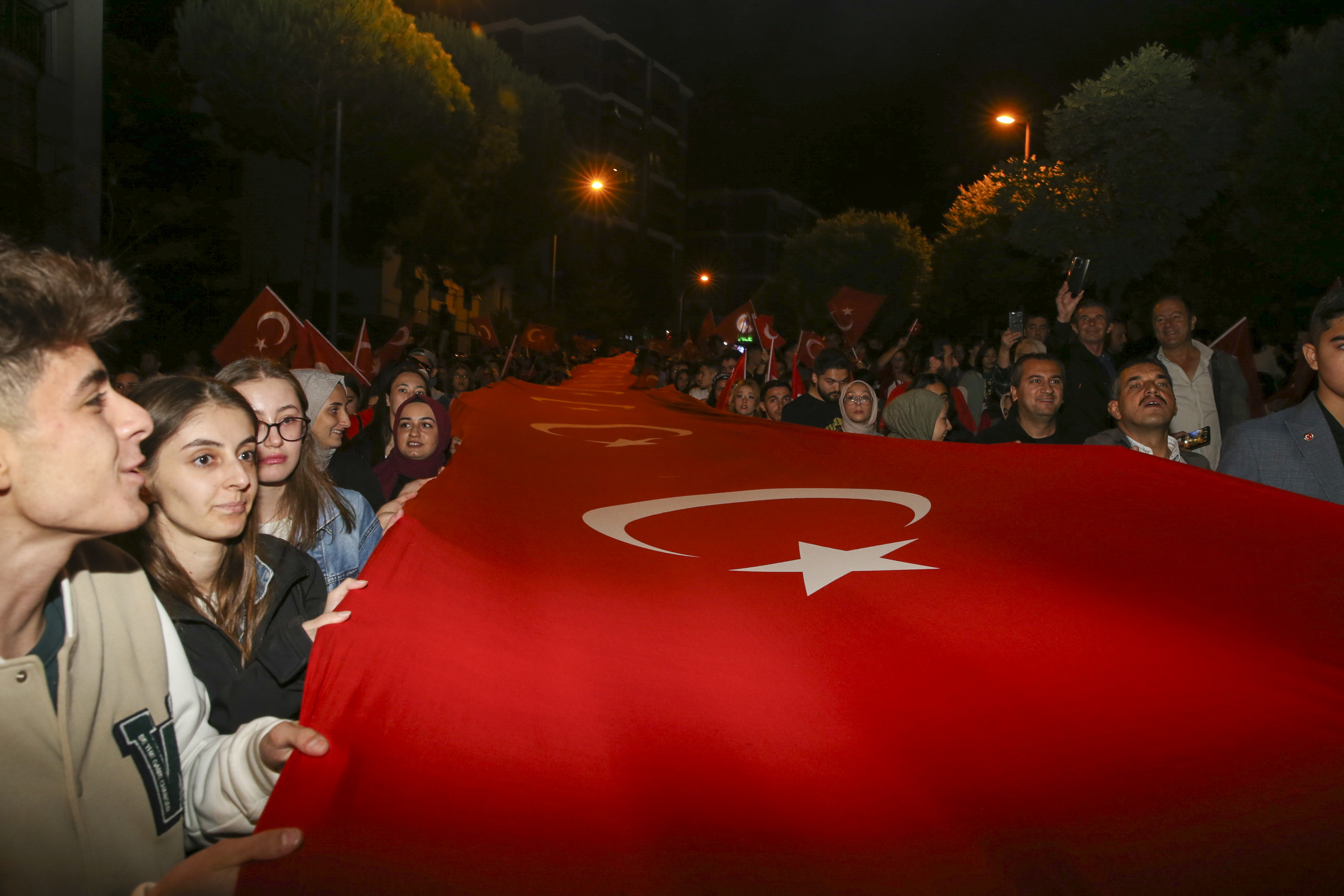 AA-20231029-32570368-32570365-USAKTA_CUMHURIYETIN_100_YIL_DONUMU_KUTLANDI