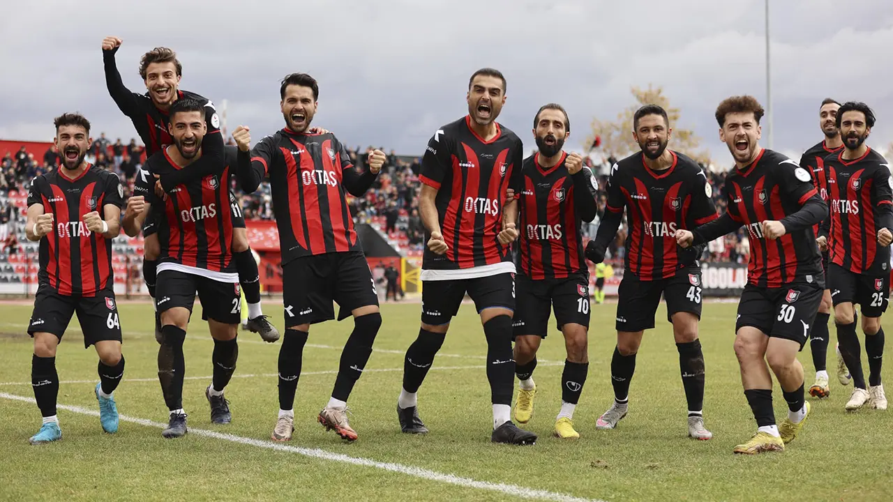 Uşakspor Silivrispor 6