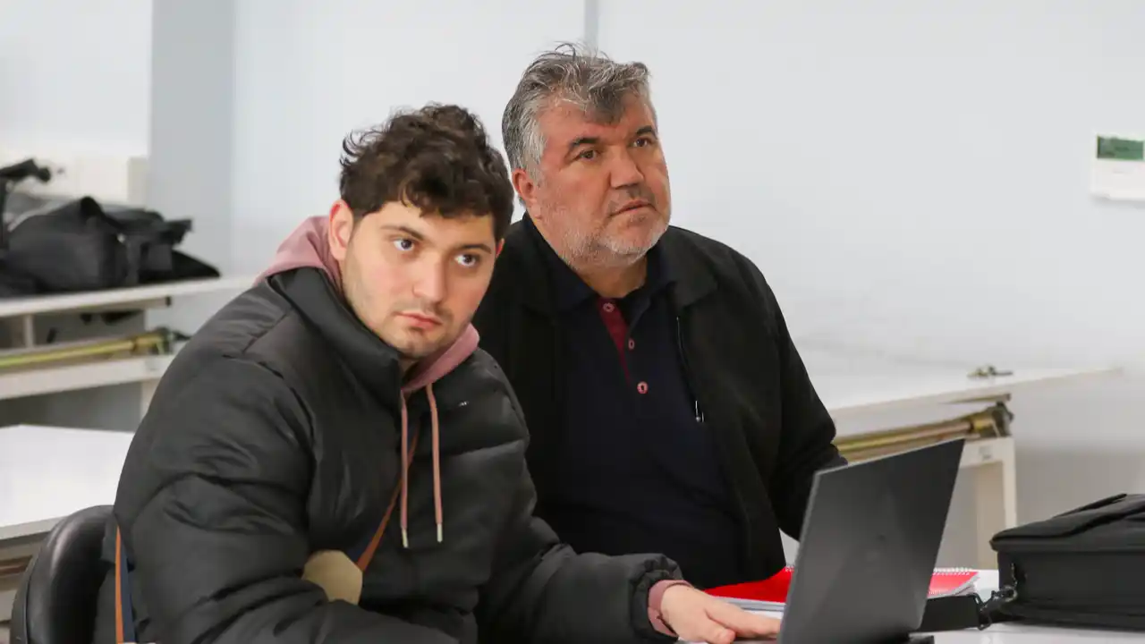 Egemen Bayrak Mustafa Bayrak Uşak Üniversitesi 4