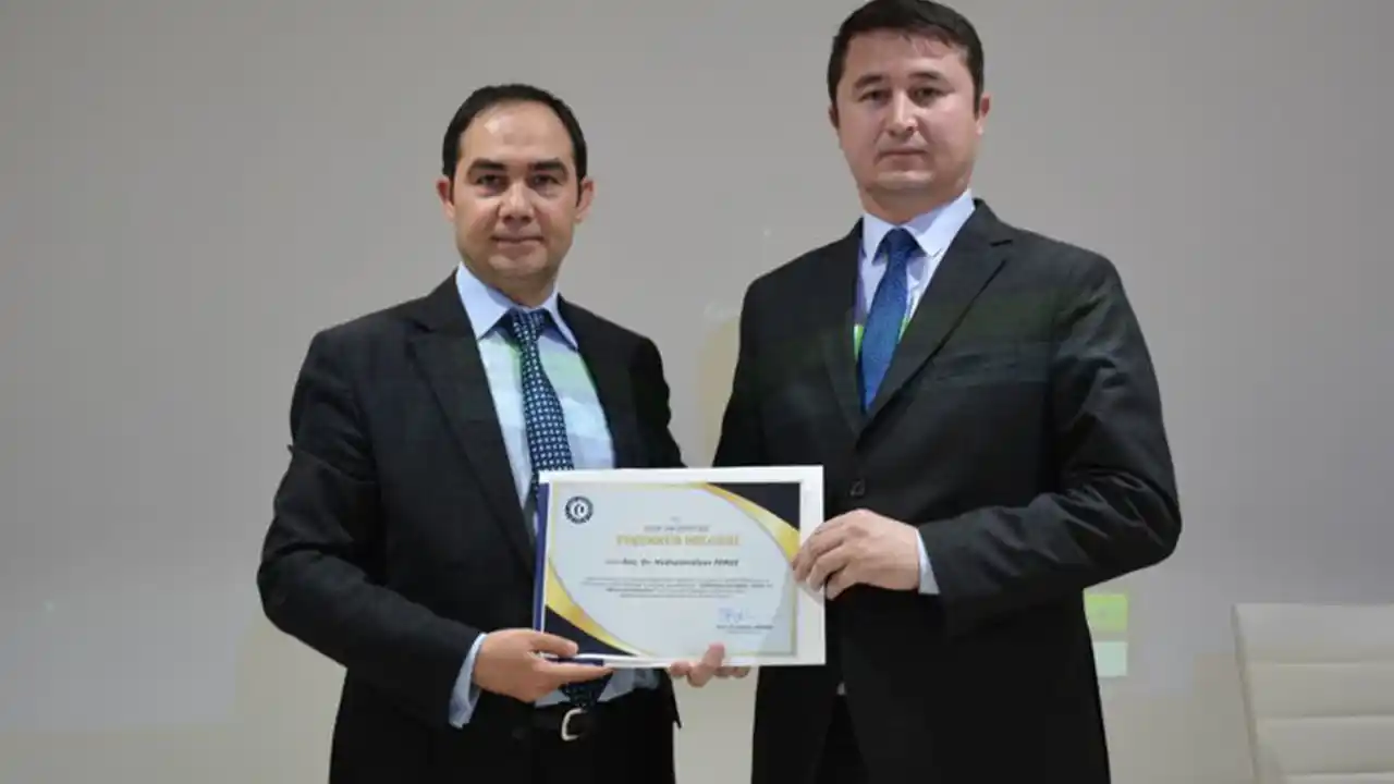 Uşak Üniversitesi Özbekistan 1