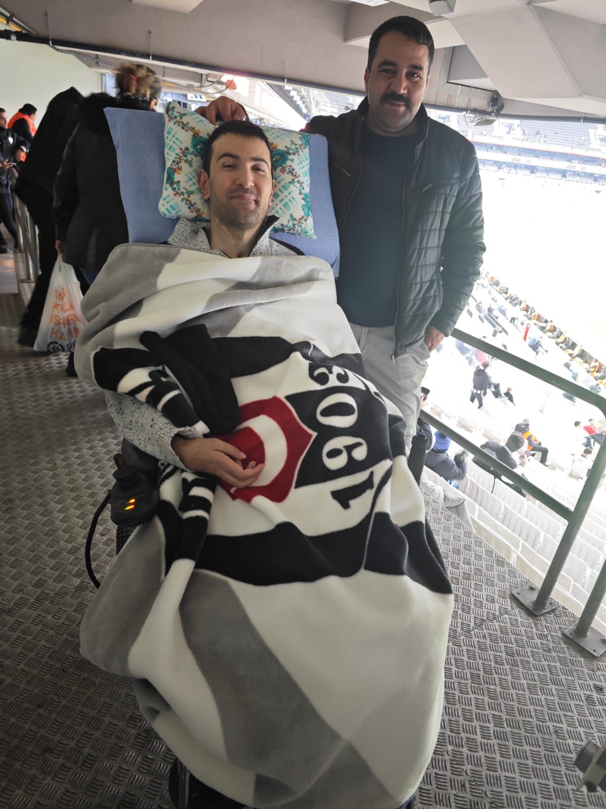 Zaferaltınışık Beşiktaş3