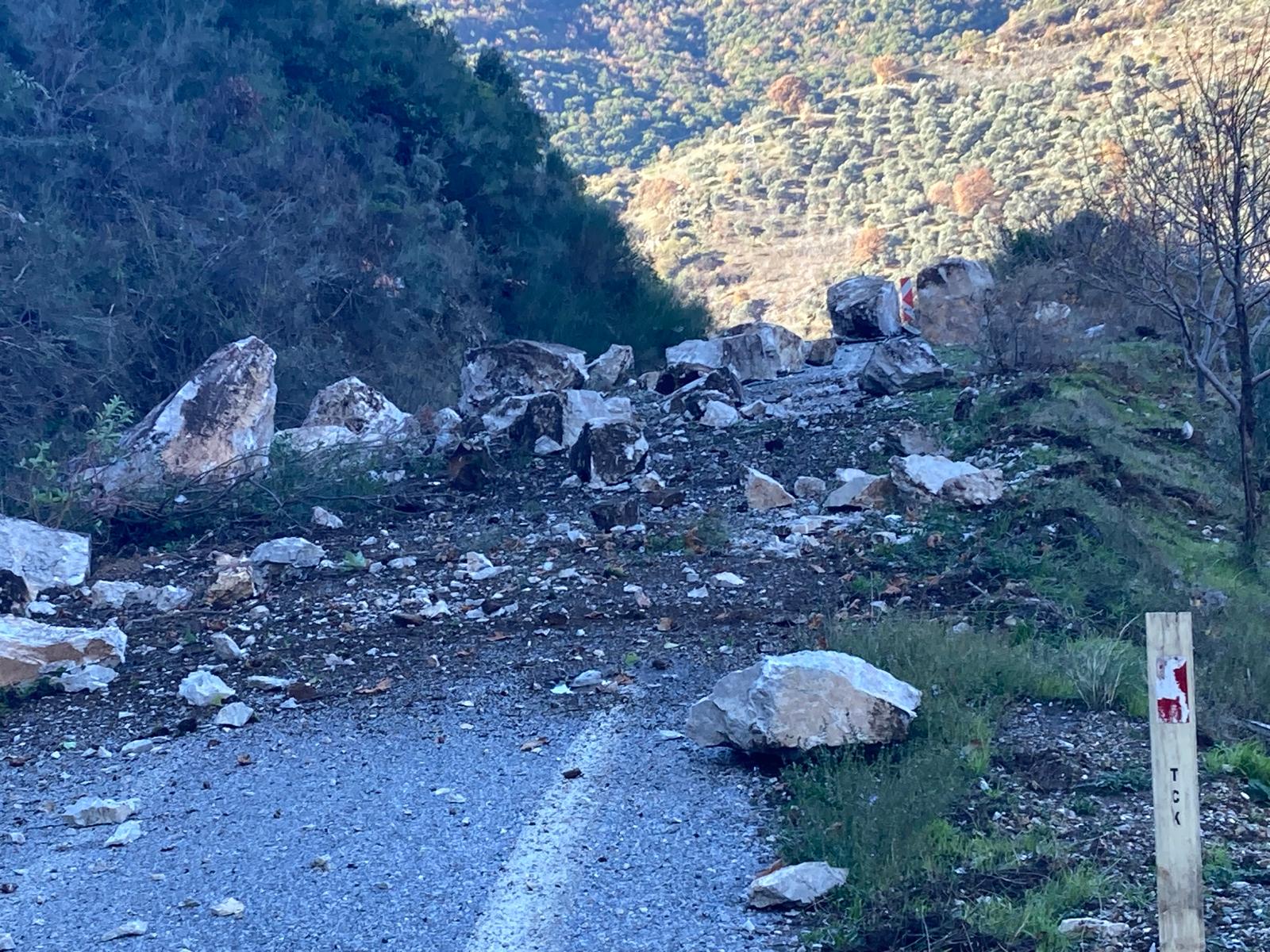 Ödemis Heyelan Yol