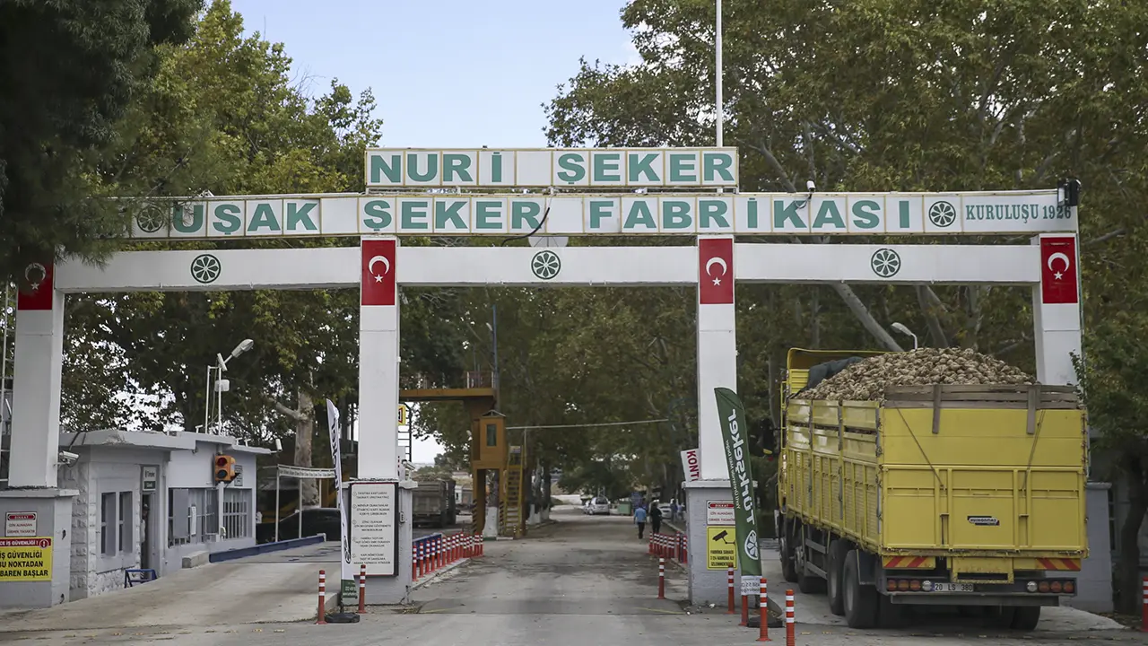 nuri-seker-fabrikasi-usakolay-17
