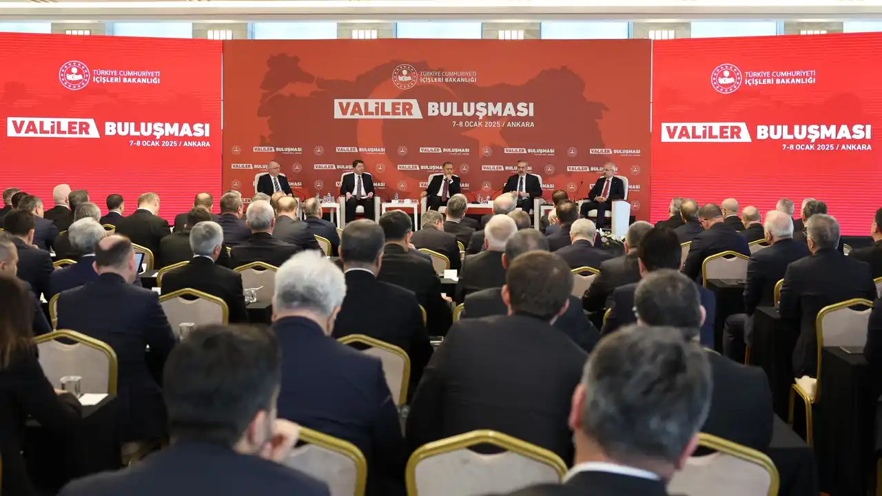 Uşak Valisi Dr. Naci Aktaş, Cumhurbaşkanlığı Külliyesi'nde Gerçekleştirilen Valiler Buluşması Akşam Programına Katıldı.