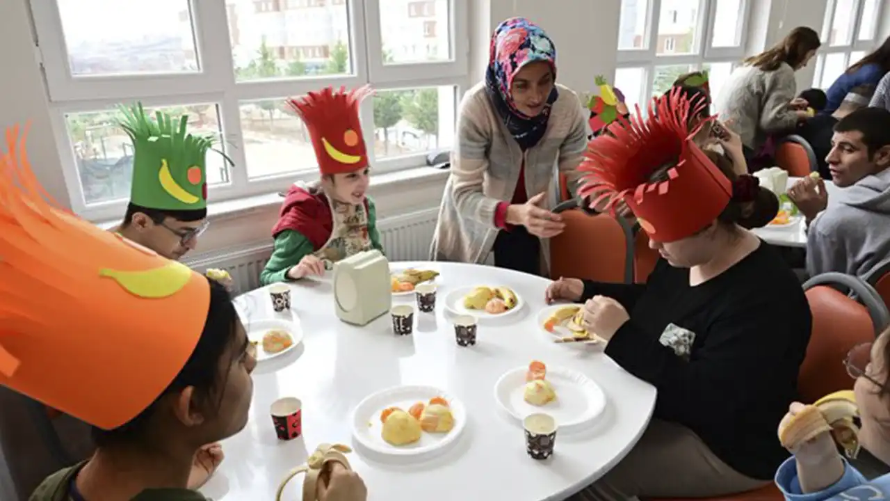 Meyve Şenliği Projesi Uşak 1