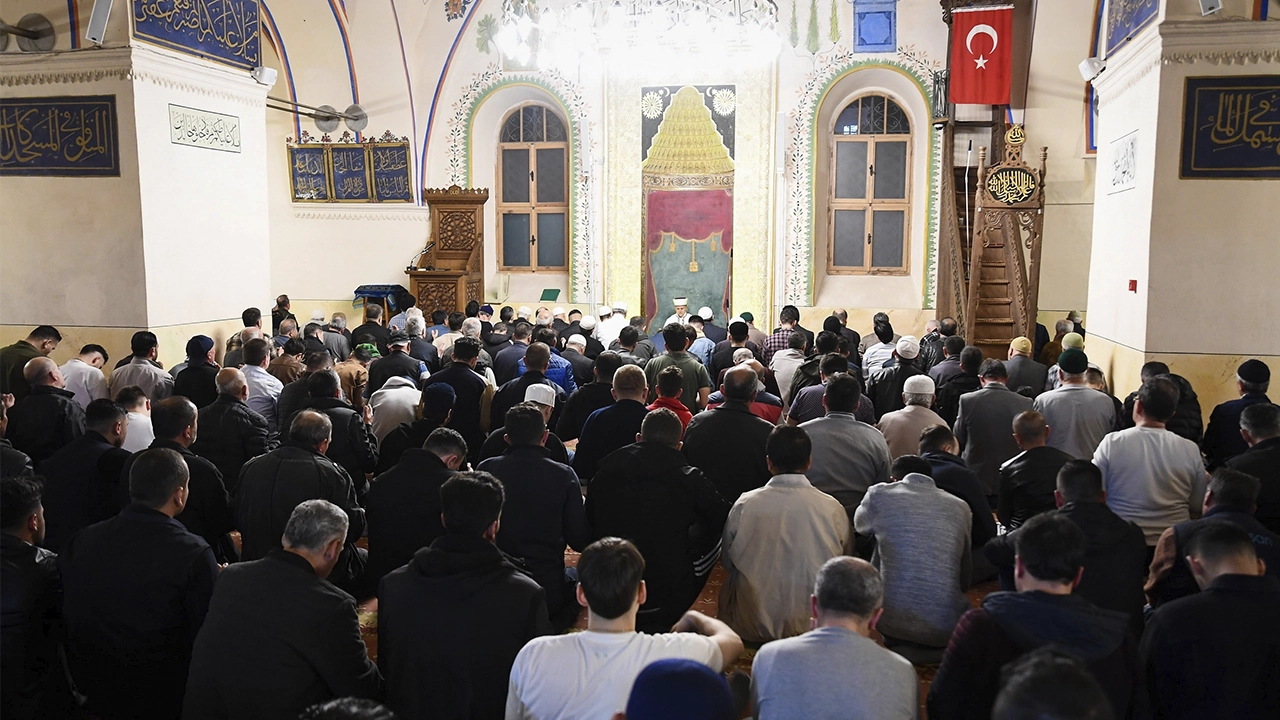 Ulu Camii Kadir Gecesi Vali Turan Ergün 4