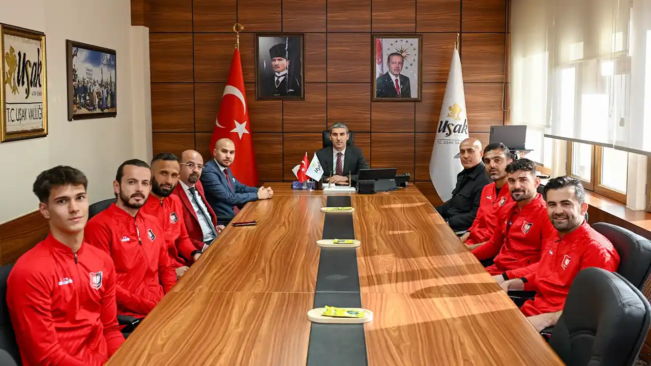 Usakspor Vali Aktas Ziyaret1