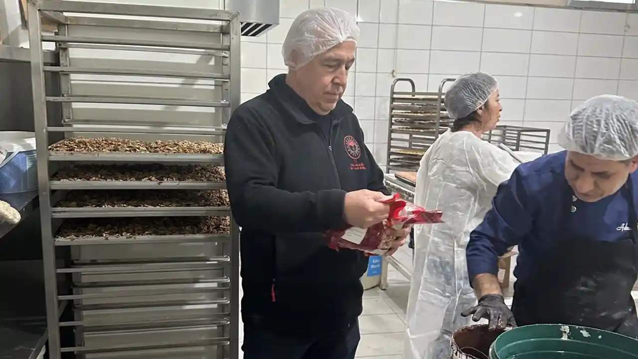 Usak Denetim Baklavacı Bayram