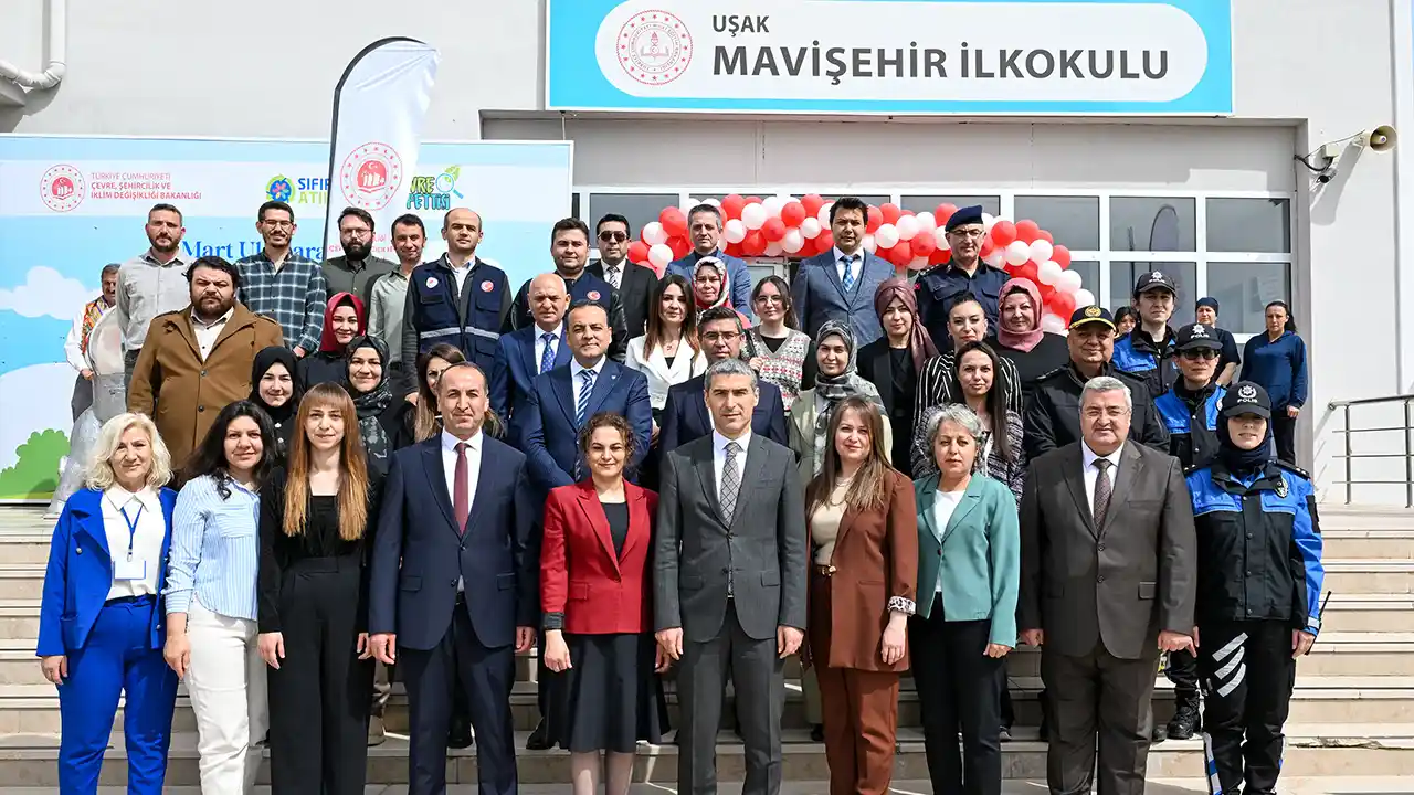 Usak Sıfır Atık Günü Vali Okul2