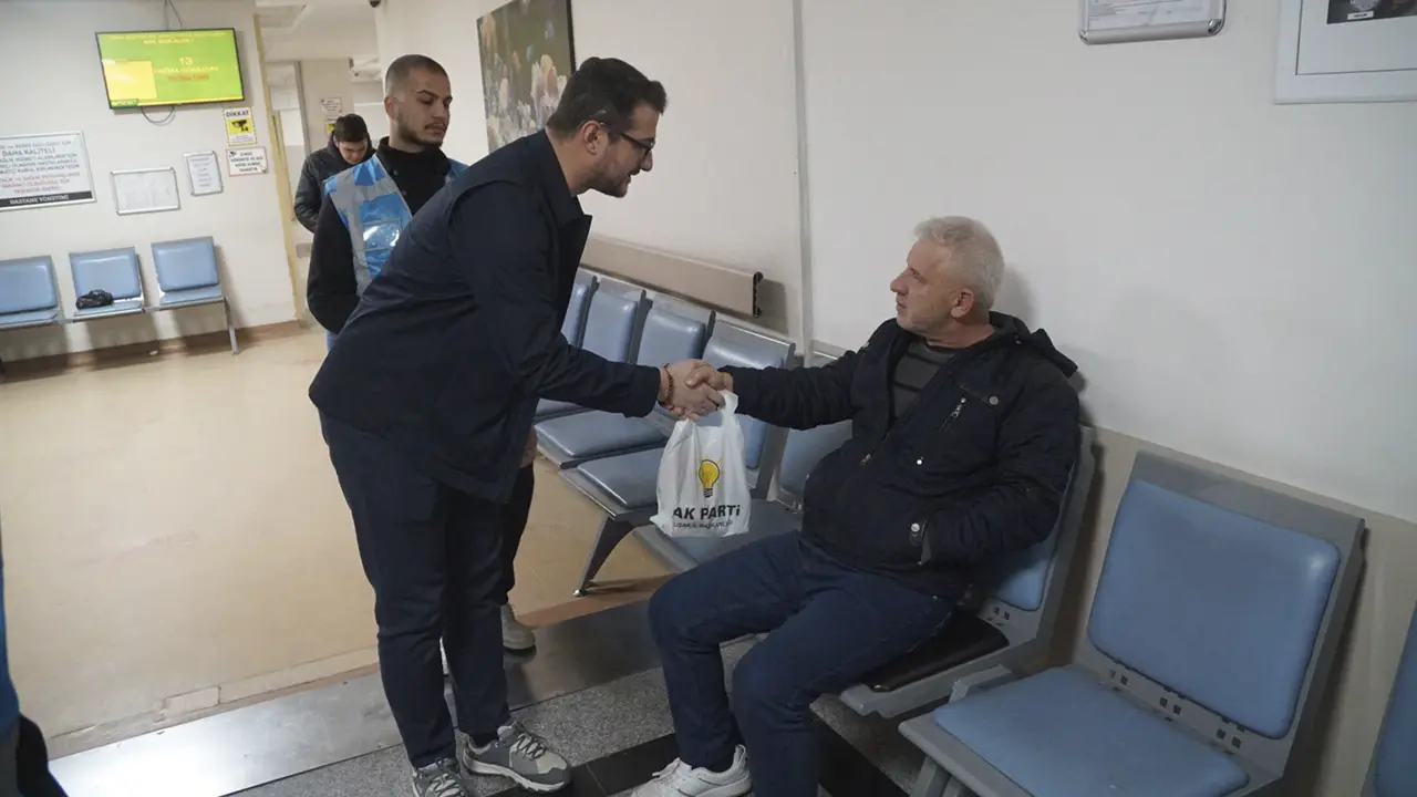 Ak Parti Gençlik Kolları Uşak Hastane 2