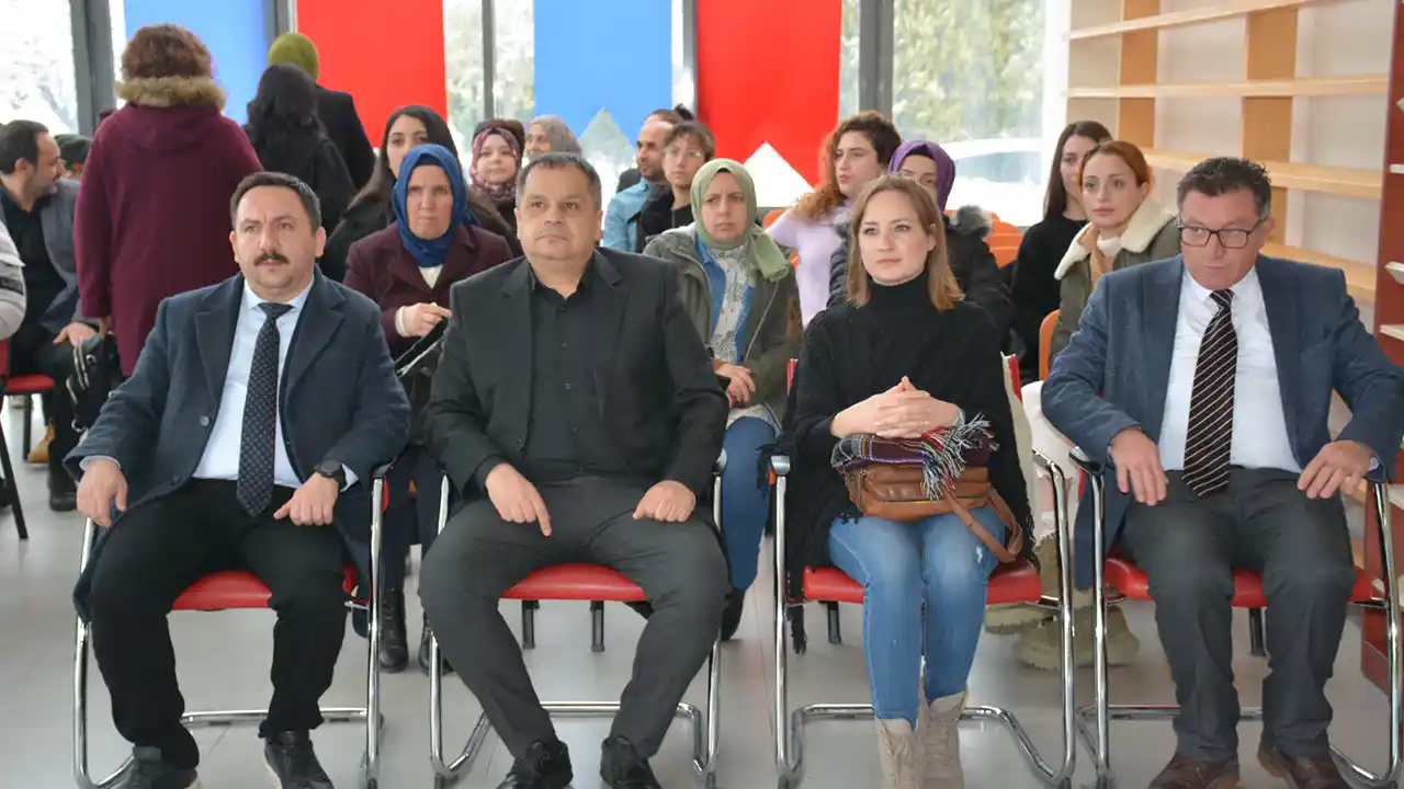 Kent Konseyi Kütüphane Destek1