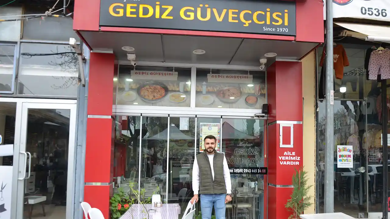 Usak Gediz Güvec Tarih1