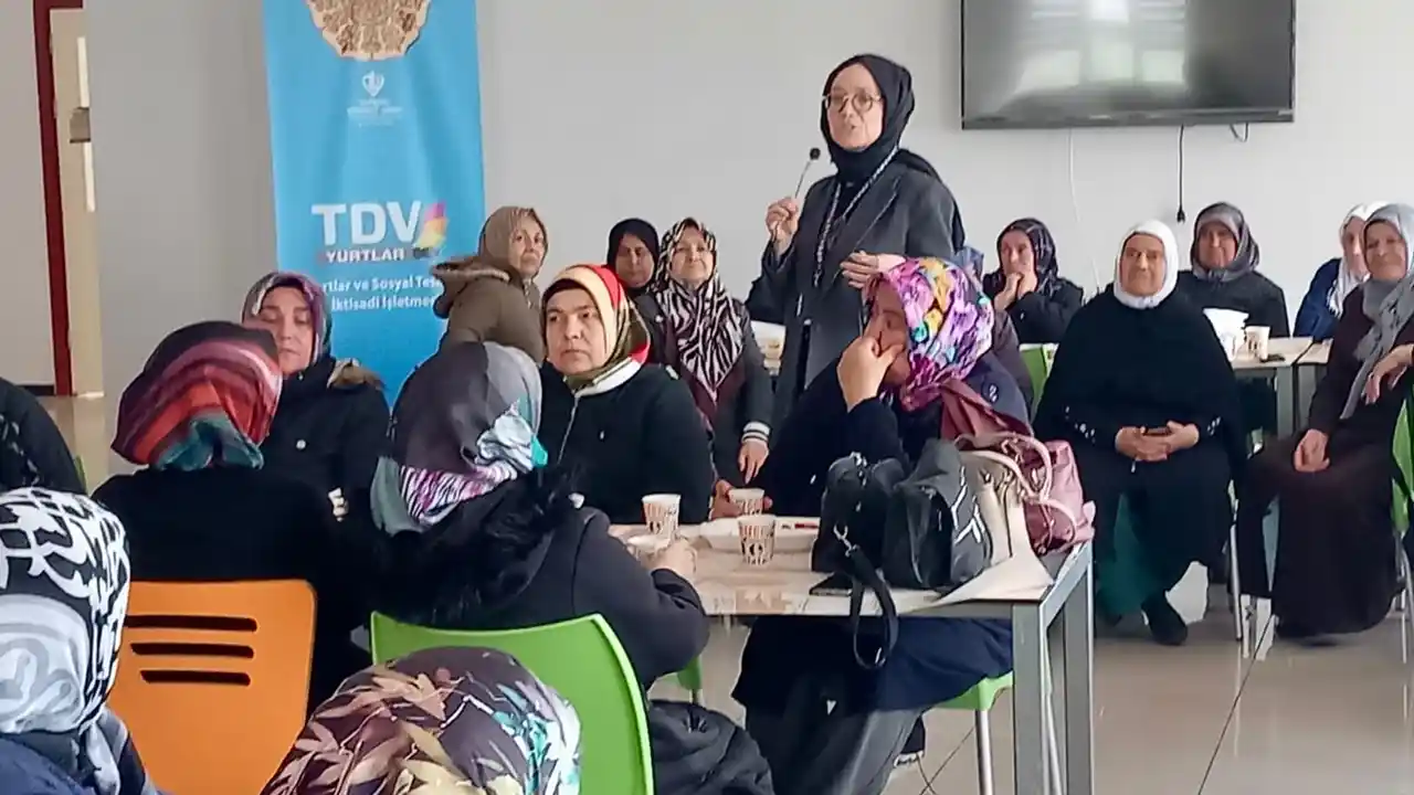 Usak Saglıklı Yaslanma Farkındalık2