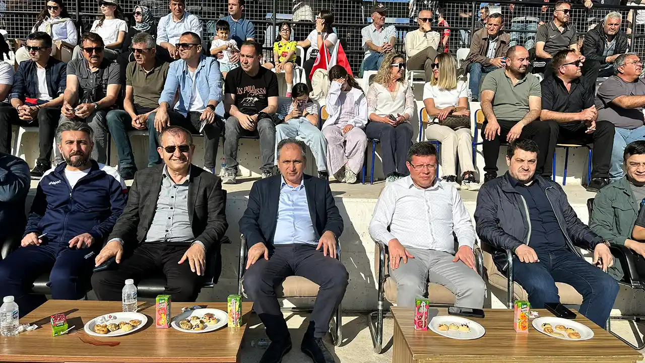 Esme Belediyespor Bal Ligi3