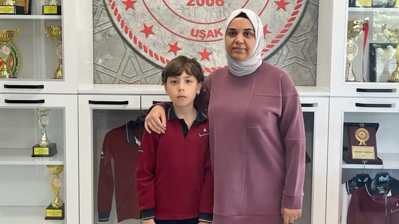Nefesborusu Yemek Kacan Ögrenci Usak